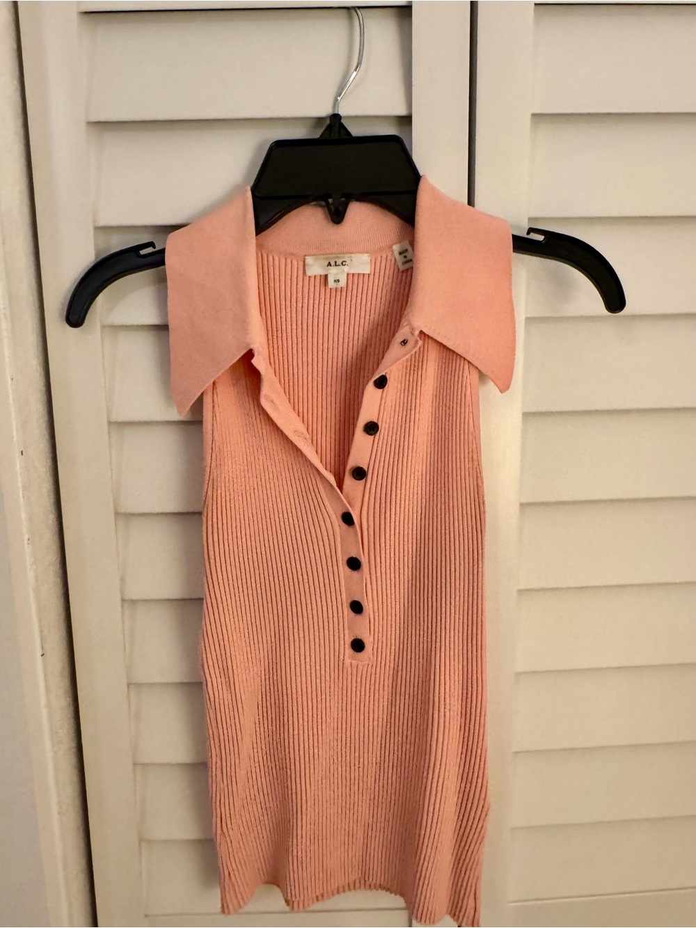 A.L.C. Pink Ribbed Knit Collared Crop Top with Brown Buttons